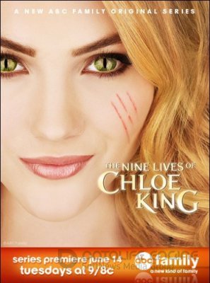The Nine Lives of Chloe King (1 sezonas)